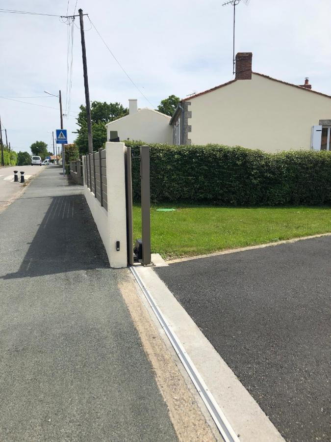 Vendee - Petite Maison De Vacances La Genetouze  Exteriör bild